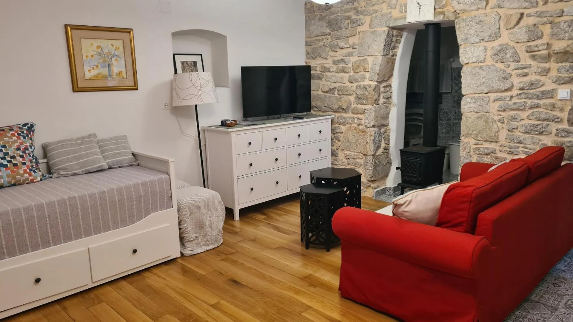 Apartment Rubus - Stivan, Cres - 900 M To Merascica Beach 0*, Stivan Croatia